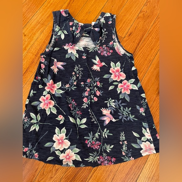 Top - Picture 2 of 2